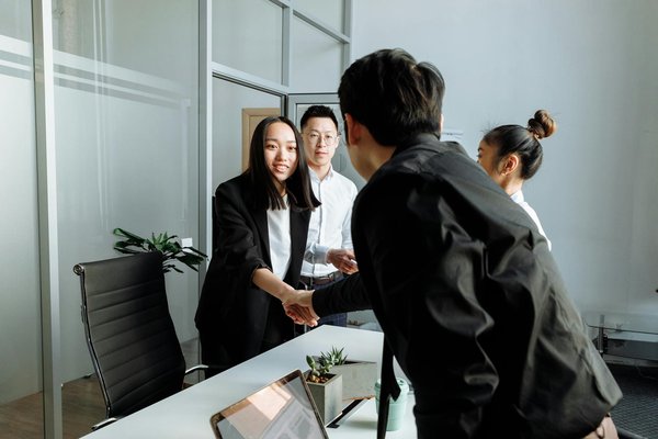 Comment évaluer et choisir les bons fournisseurs pour les services de votre entreprise ?